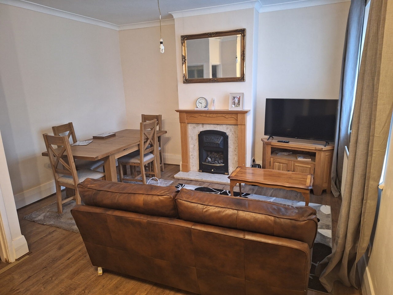 Room Lansdowne Road in Chatham