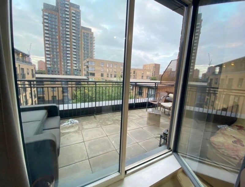 Room Talwin Street in Greater London