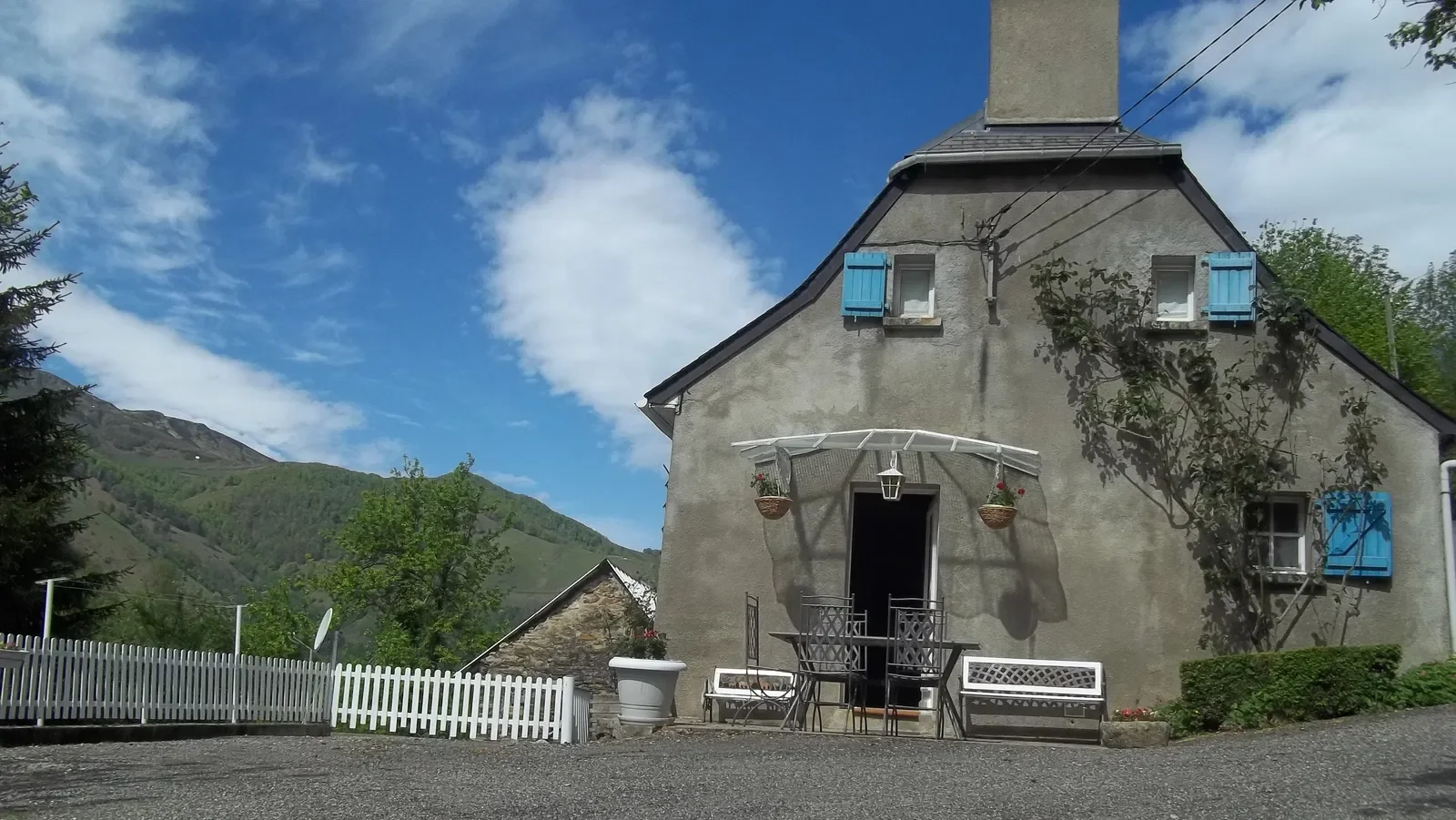 House Avenue de la Mongie in Pouzac