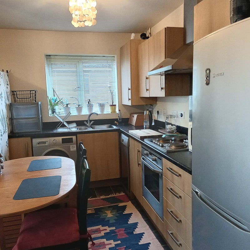 Room Hornbeam Close in Bradley Stoke