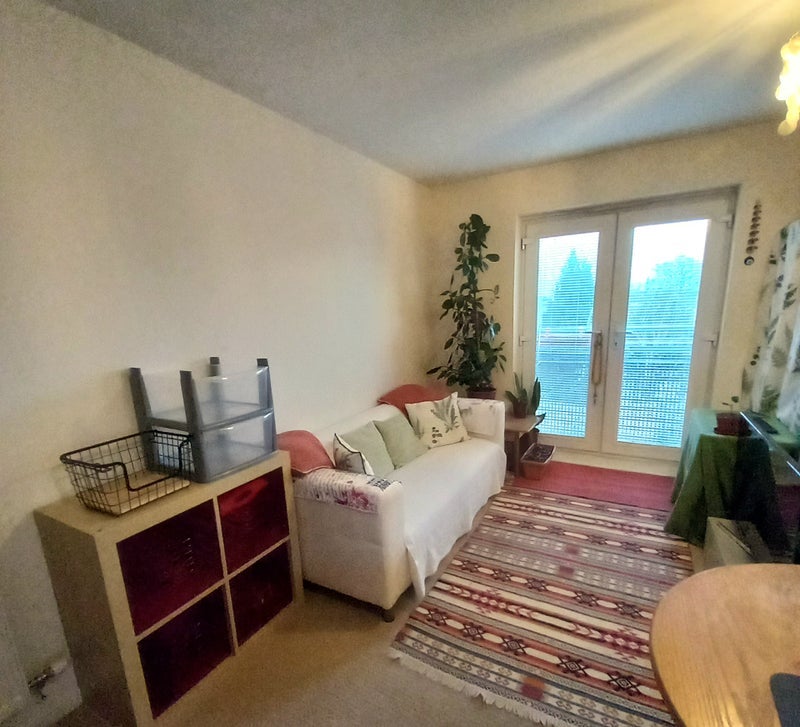 Room Hornbeam Close in Bradley Stoke