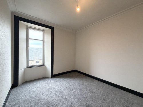 Flat Ronald Place in Stirling