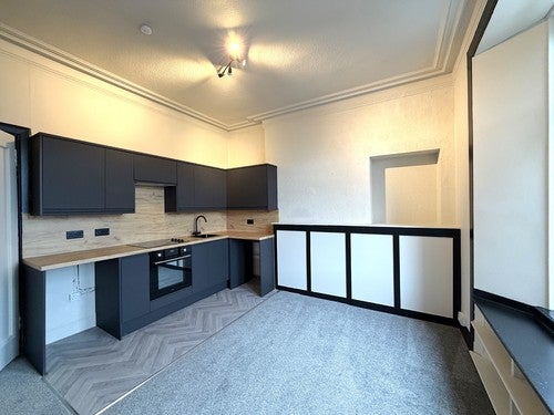 Flat Ronald Place in Stirling