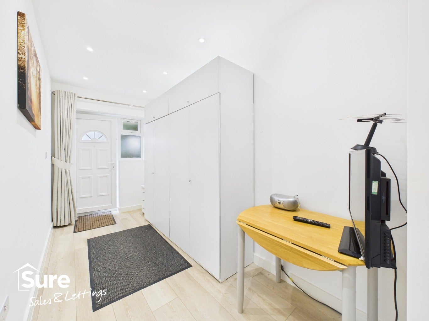 Room Horselers in Dacorum