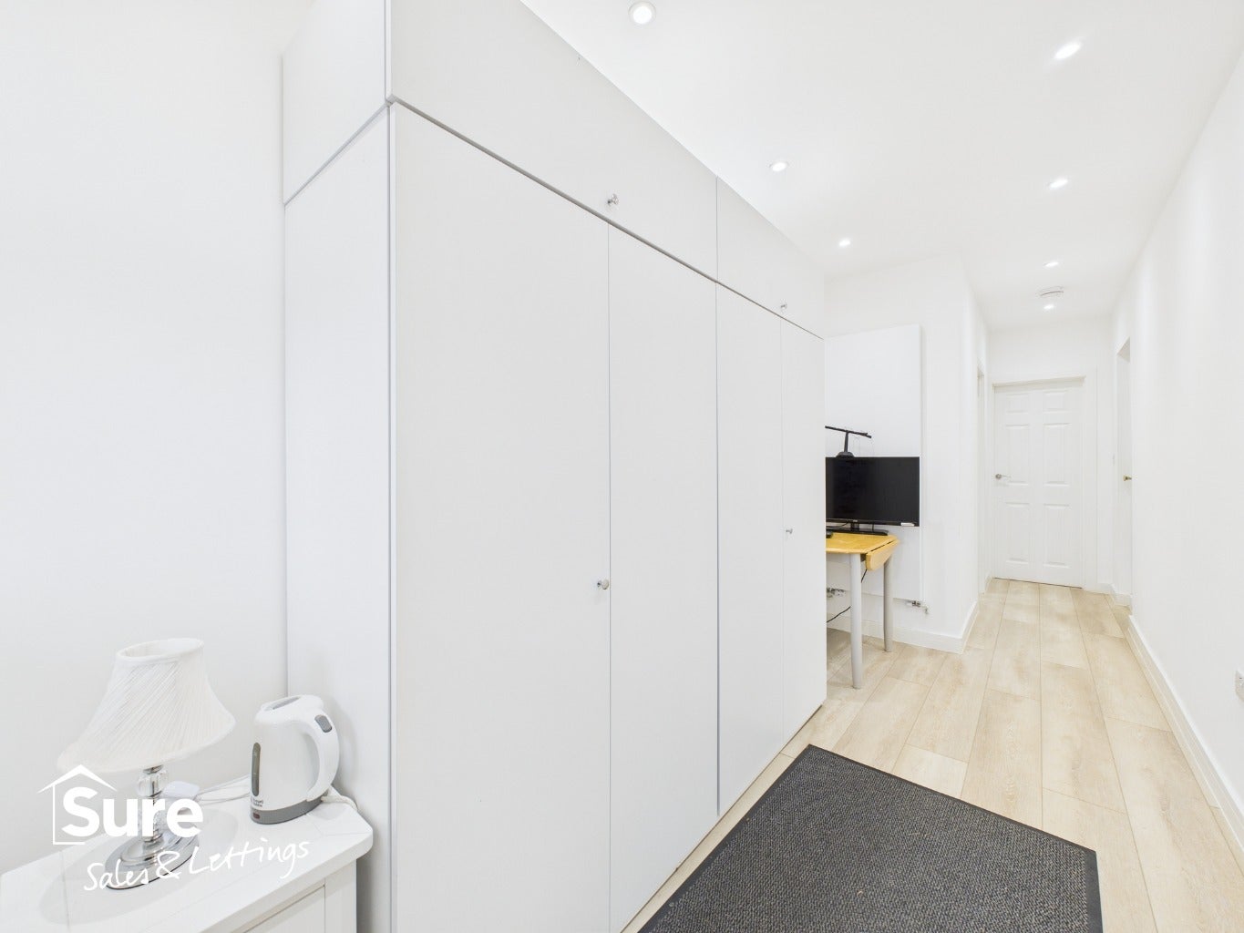 Room Horselers in Dacorum