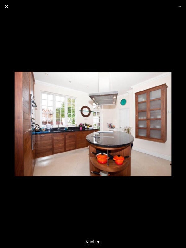 Room Lawford Road in Greater London