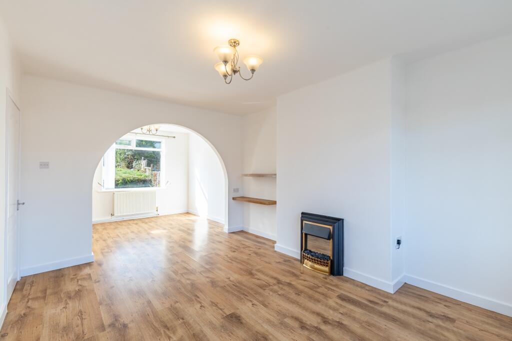 Flat Westgate Road in Greater London