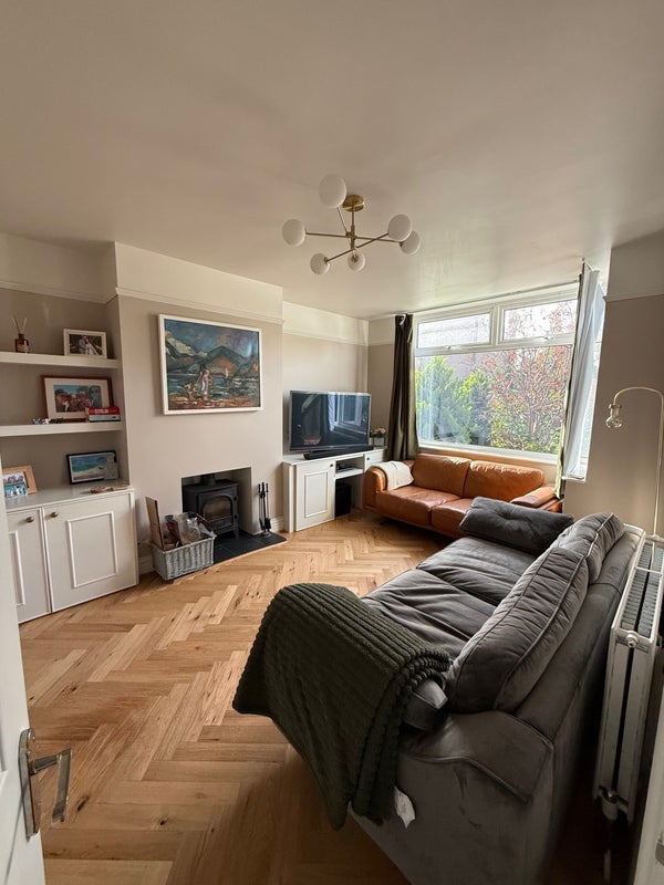 Room Elm Road in Bristol