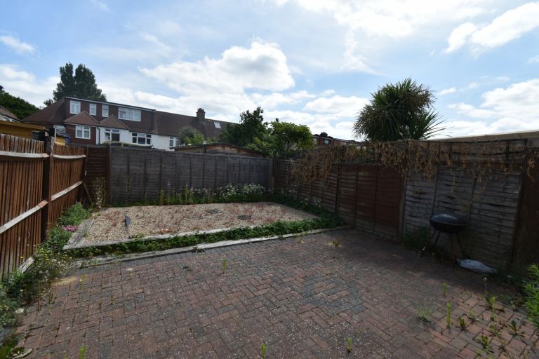 House Olive Road in Greater London
