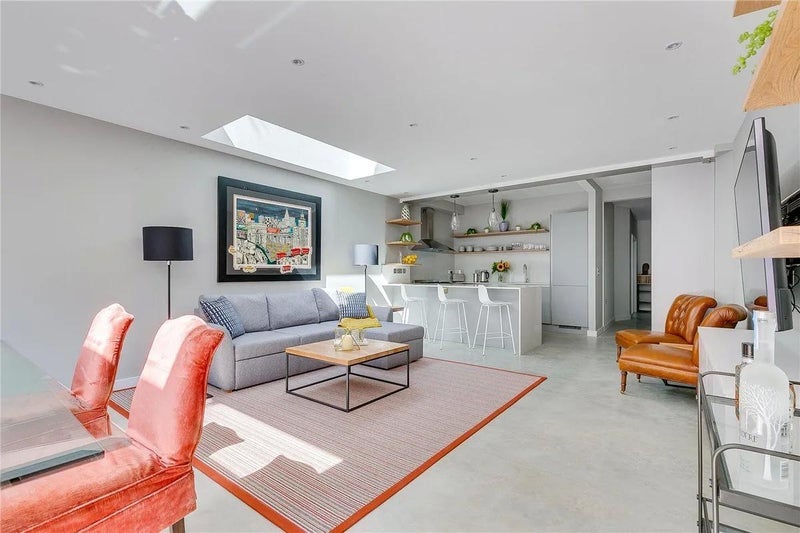 Room Archel Road in Greater London
