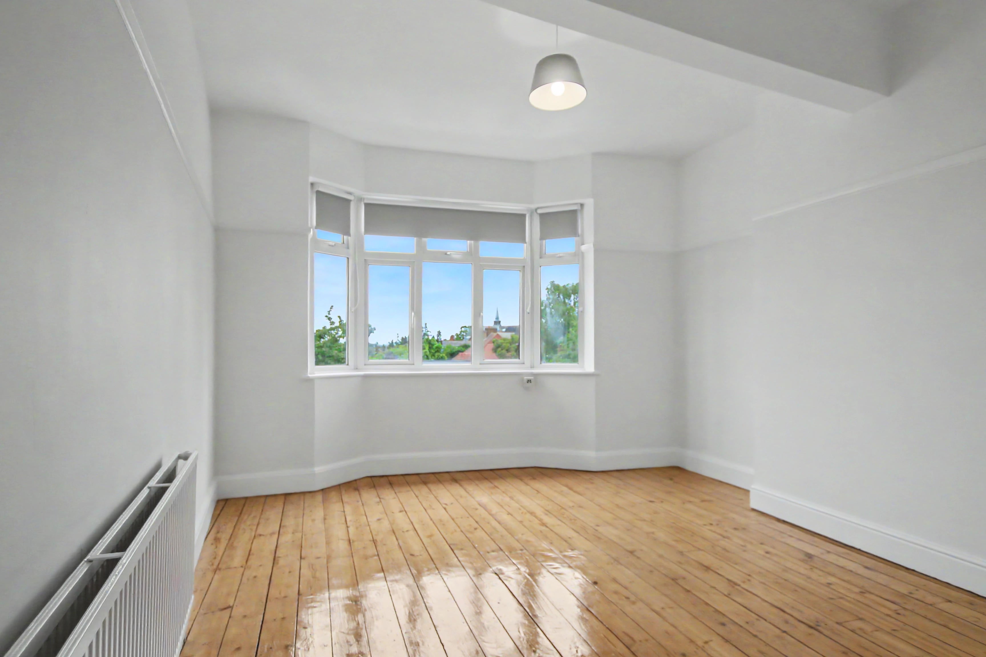 Flat Alexandra Park Road in Greater London