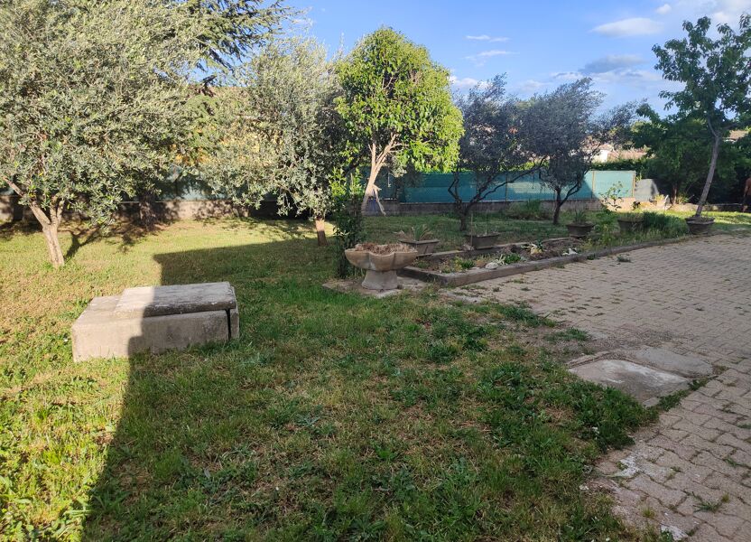 House D 132 in Les Mages