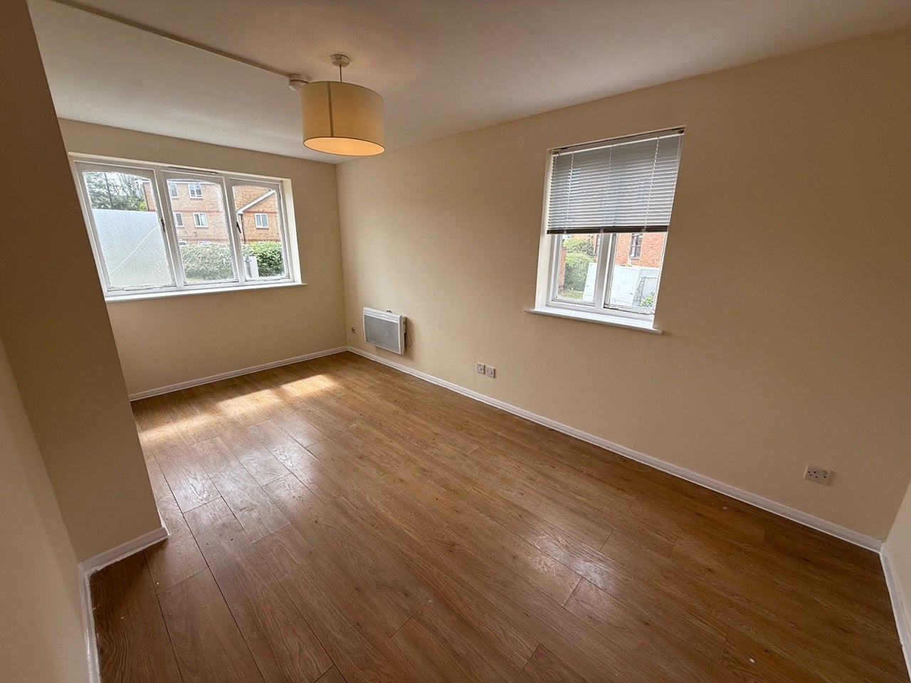 Flat John Williams Close in Greater London