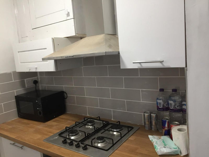 Room Sugden Grove in Birmingham