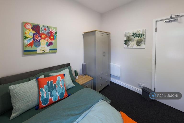 Room Kendal Street in Wigan