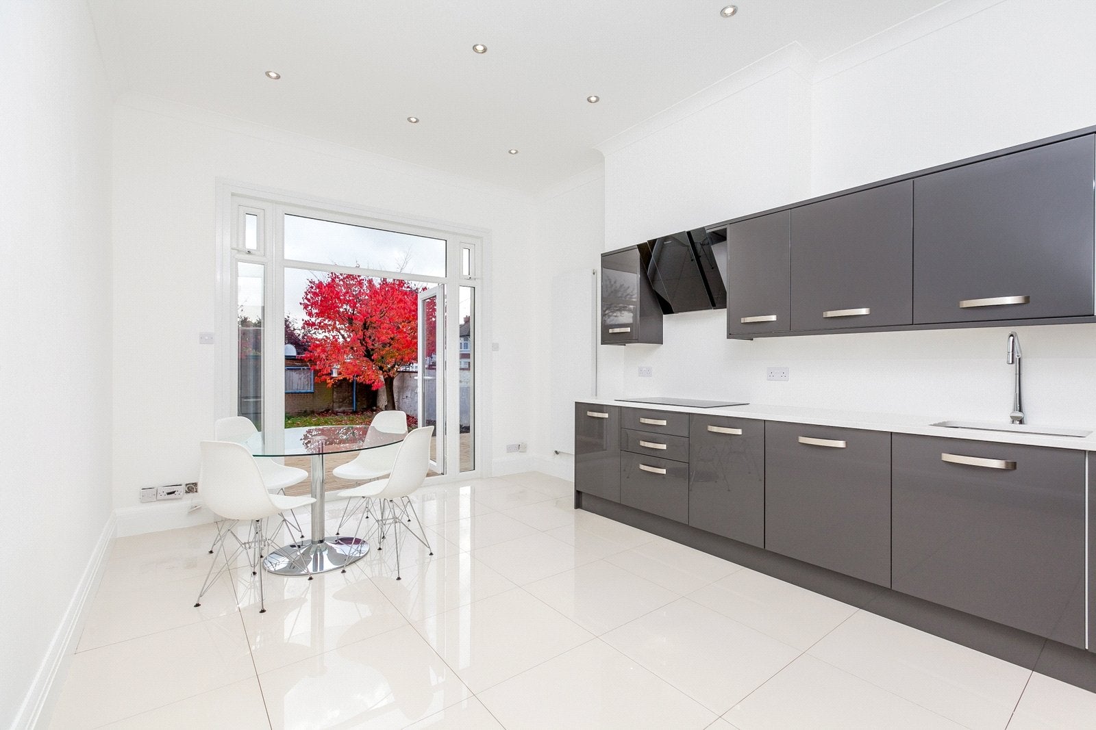 House Blackstone Road in Greater London
