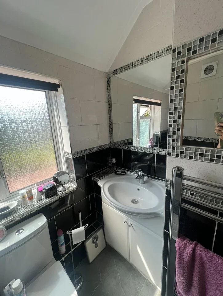 Room Northfield Park in Greater London
