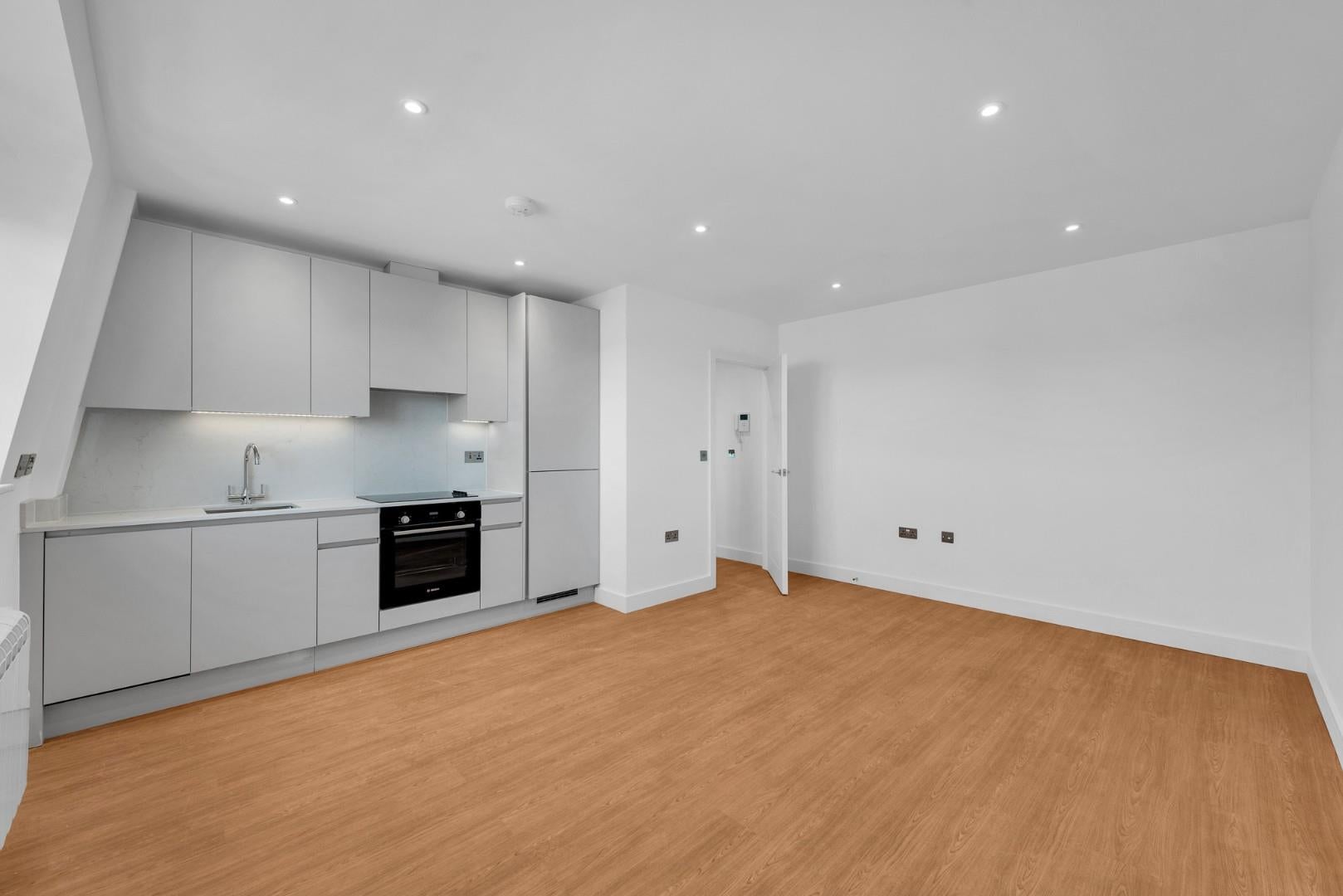 Flat The Bourne in Greater London