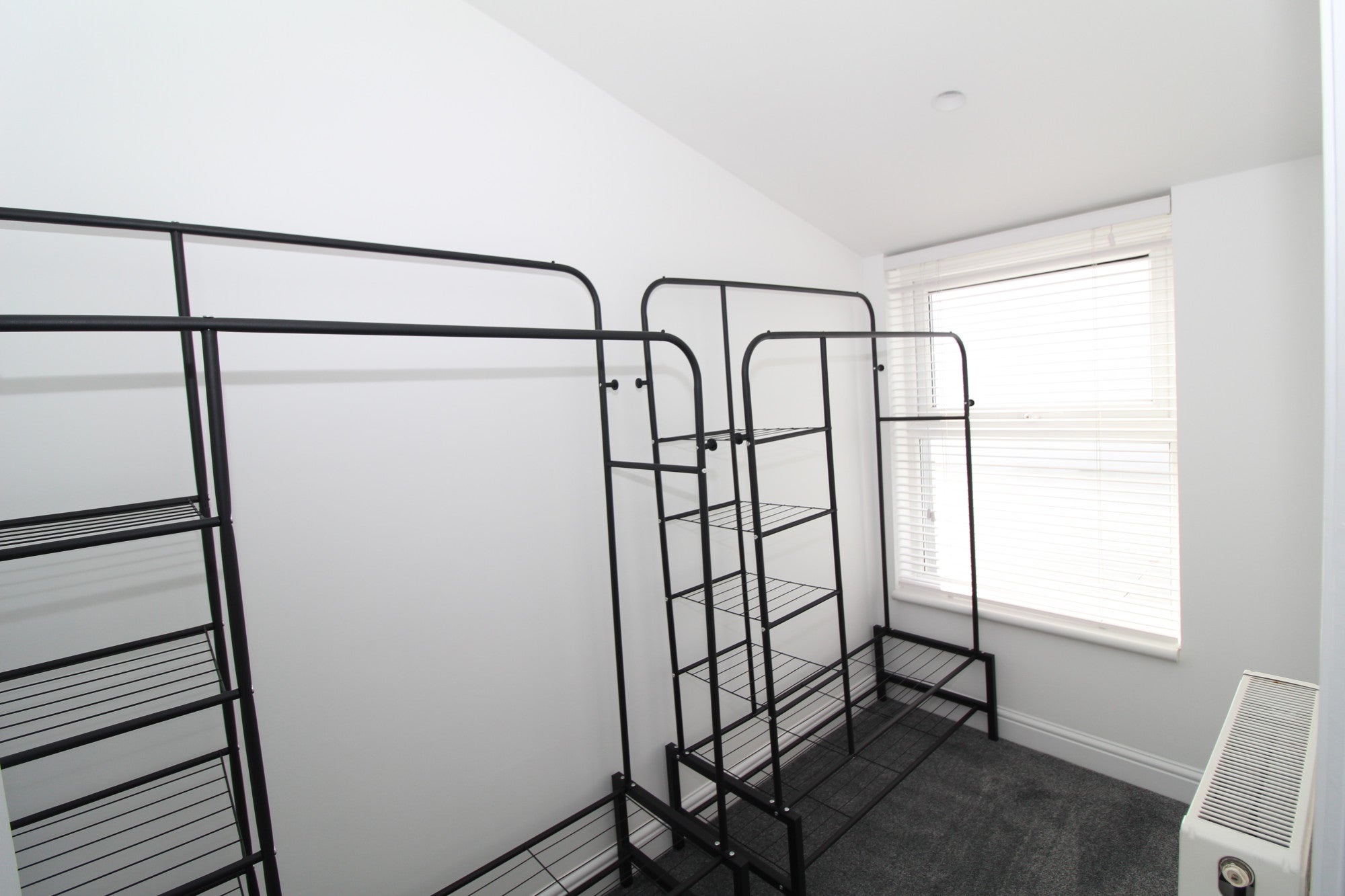 Flat Gardiner Street in Gillingham