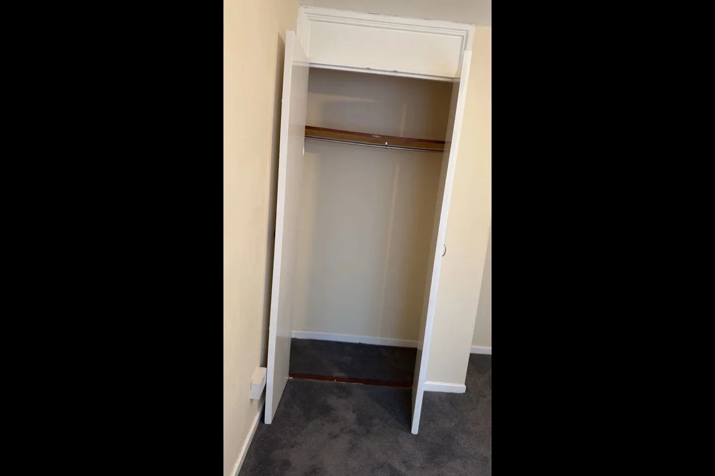 Room Stoneycroft Close in Greater London