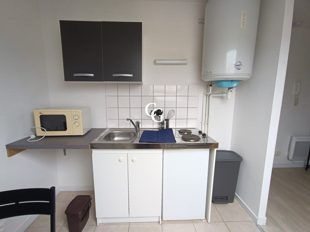 Flat Rue Président Desmars in Nantes