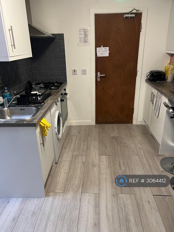 Room Bannockburn Road in Greater London