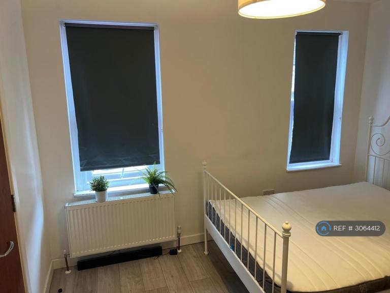 Room Bannockburn Road in Greater London