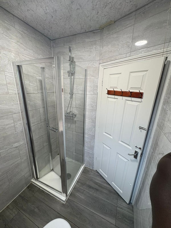 Room Shernhall Street in Greater London