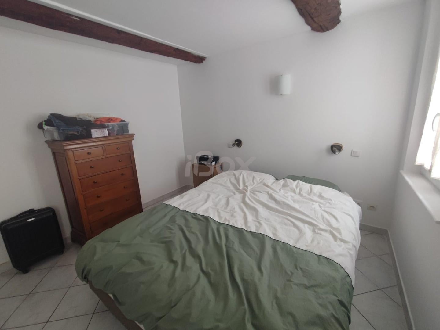 Flat Rue Des Riaux in Toulon