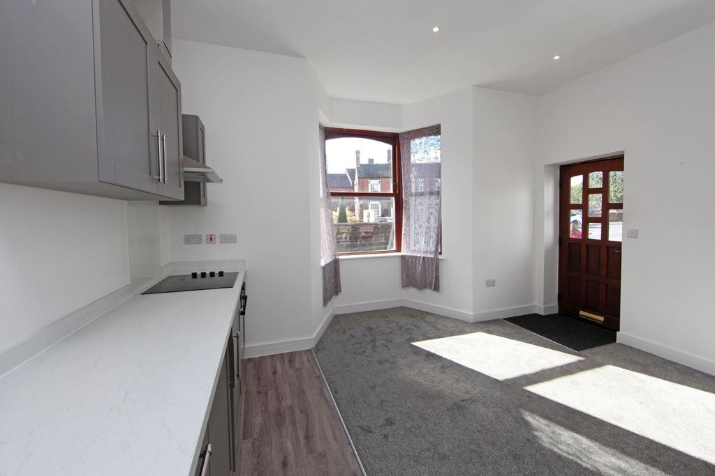 Flat Queen Street in Market Drayton