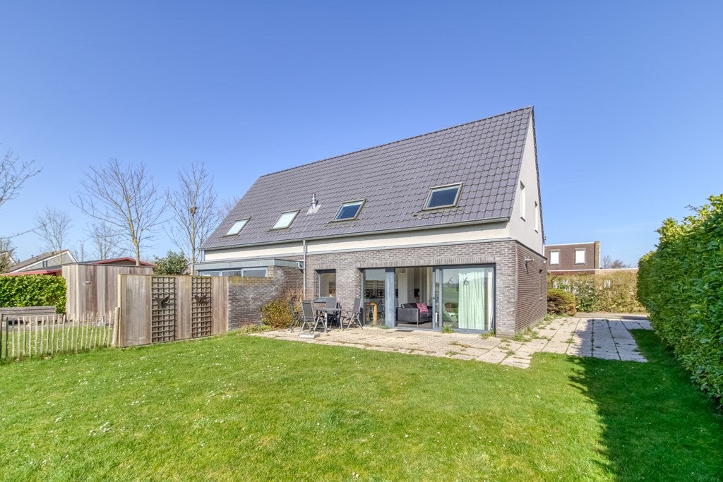 Huis Lamsoor 14 in Nieuwvliet