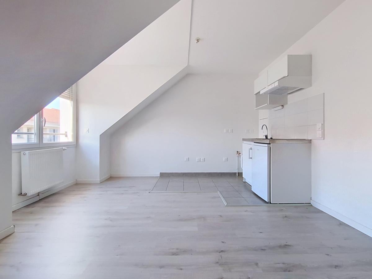 Appartement Rue de la Somme à Mantes-la-Jolie