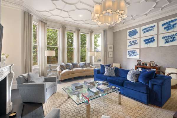 Flat Cadogan Gardens in Greater London