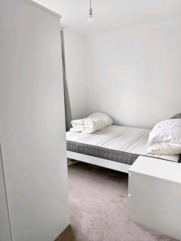 Room Gerry Raffles Square in Greater London
