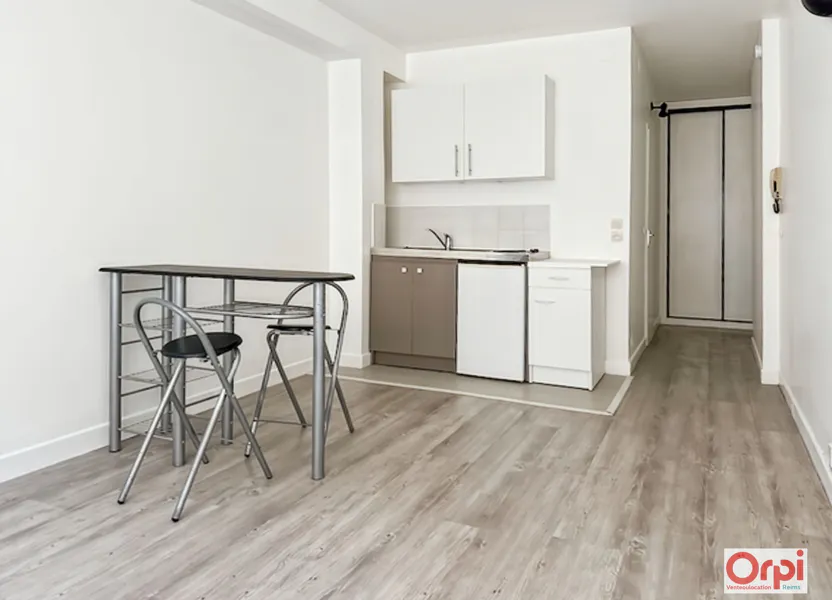 Flat Rue des Orphelins in Reims