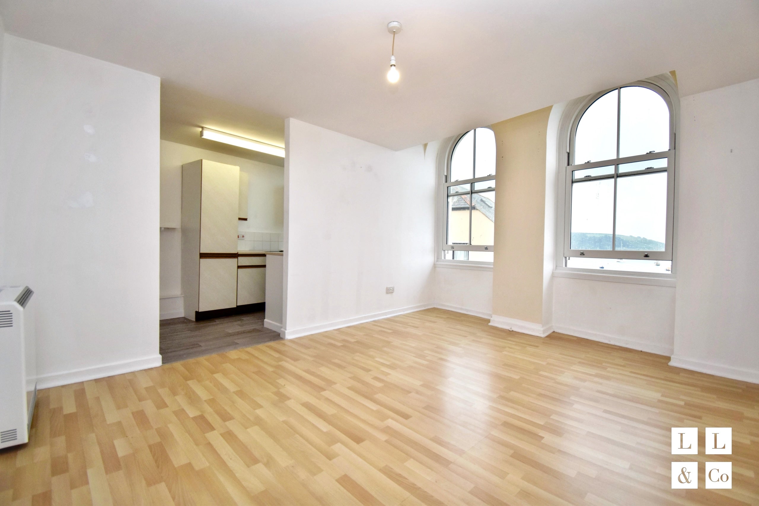Flat Market Strand in Falmouth