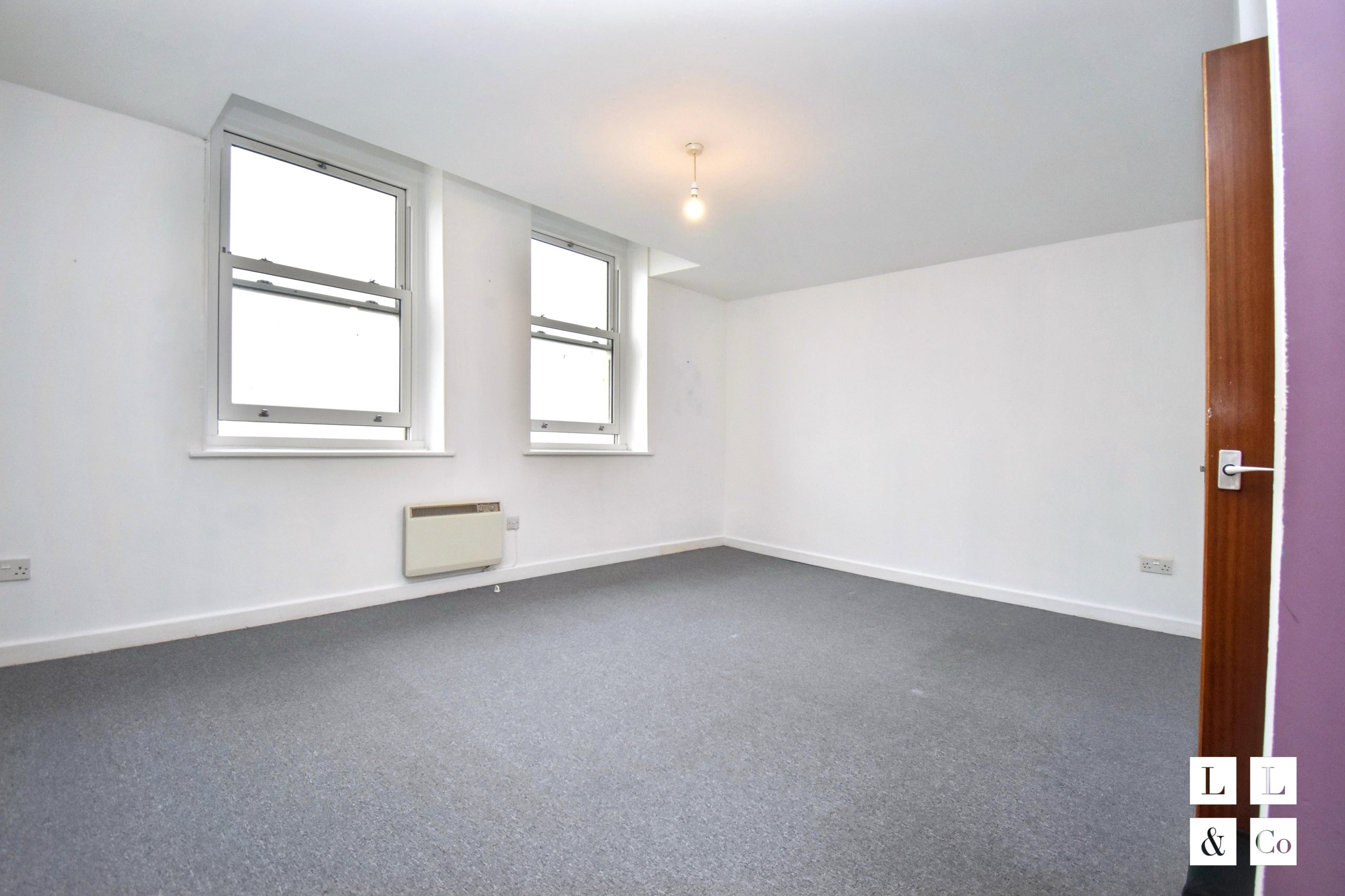 Flat Market Strand in Falmouth