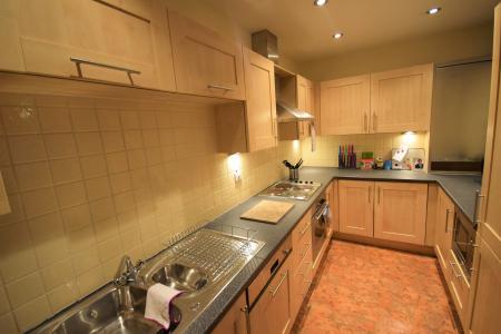 Flat Regent Street in Wrexham