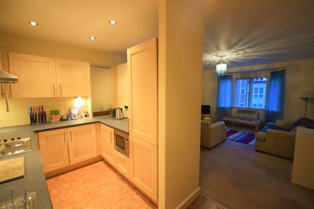 Flat Regent Street in Wrexham
