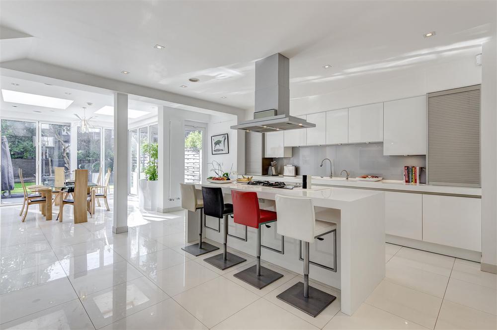 House Goldhurst Terrace in Greater London