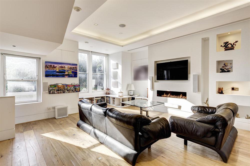House Goldhurst Terrace in Greater London