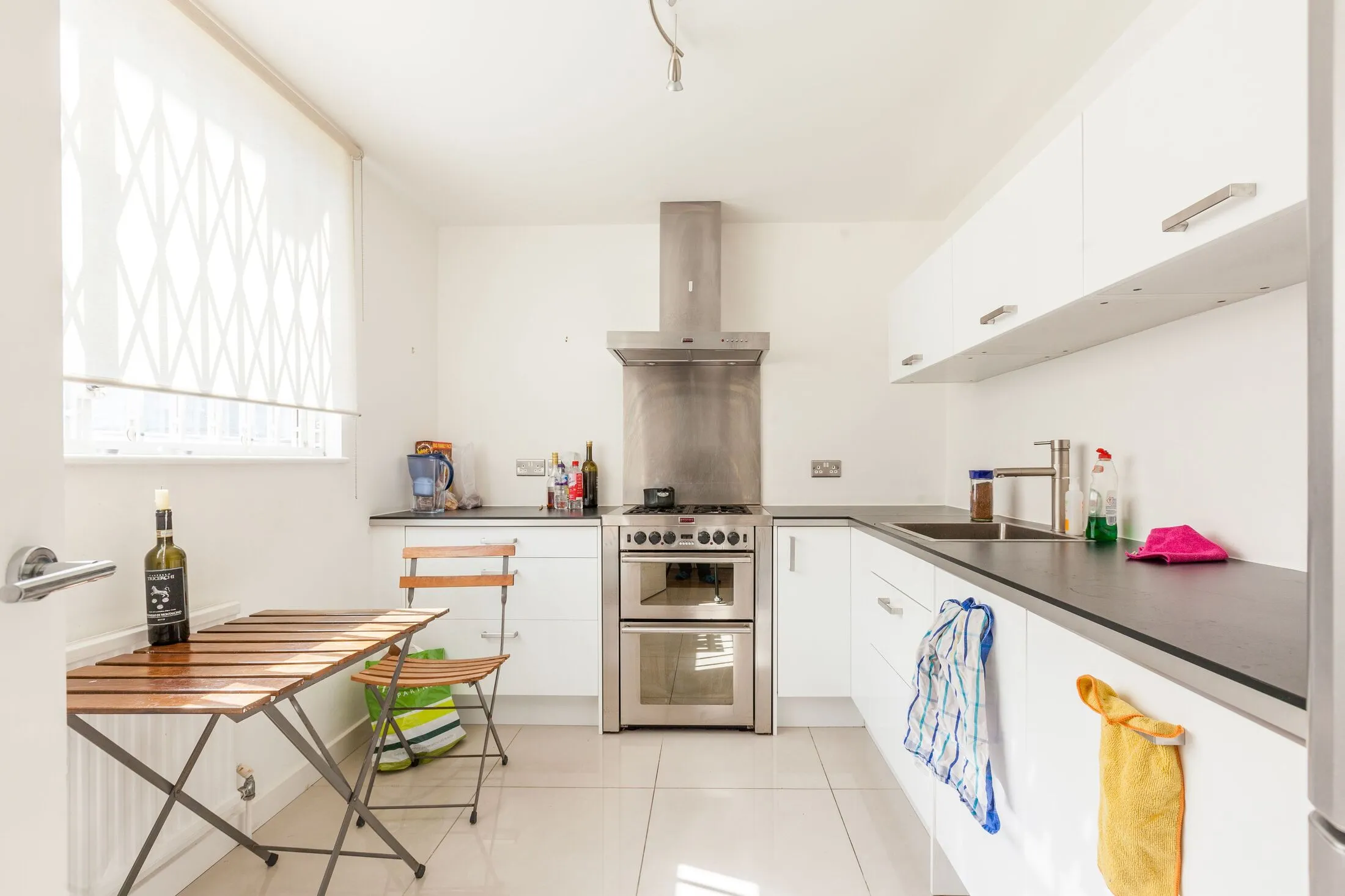 Flat Whitecross Street in Greater London
