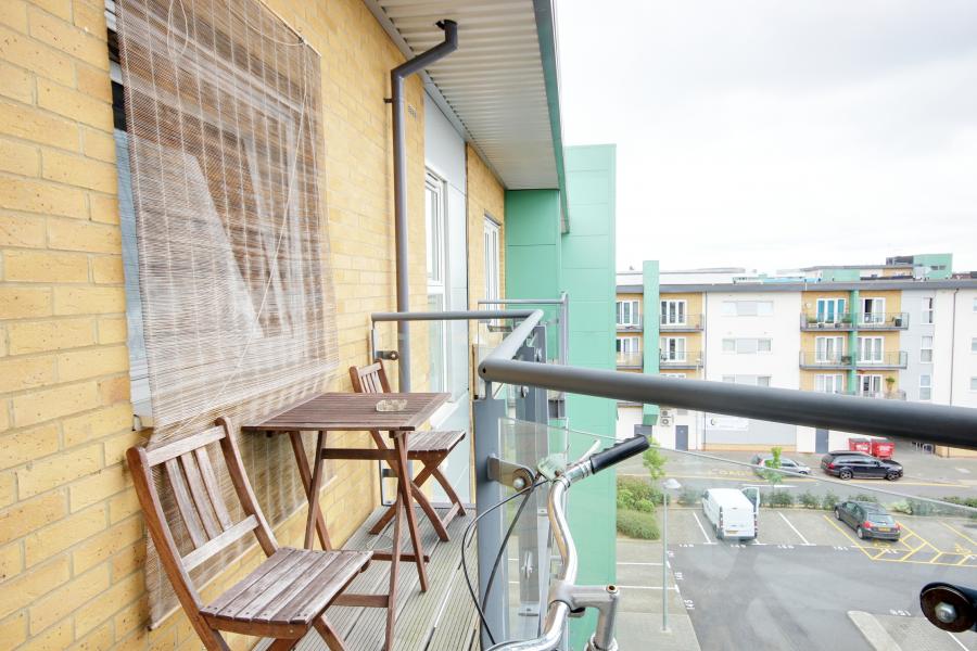 Flat Parkhouse Court in Welwyn Hatfield
