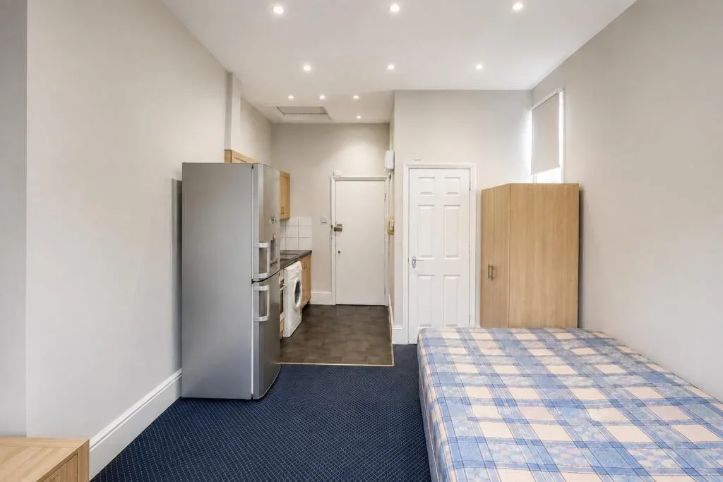 Flat Bromley Road in Greater London