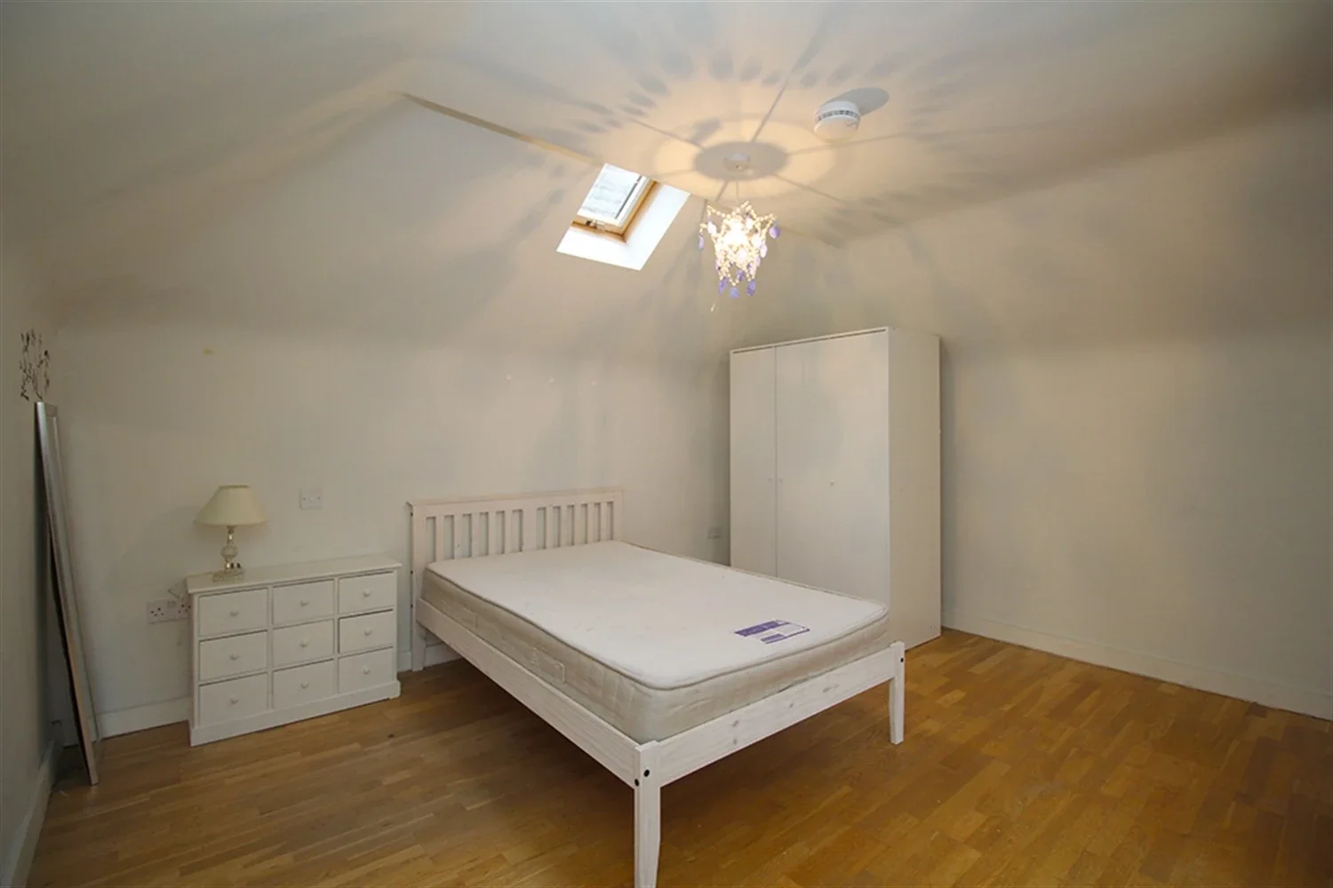 Flat Rectory Place in Charnwood