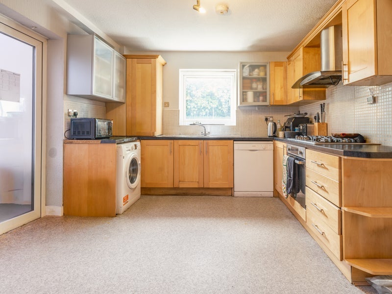 Room Fawdon Lane in Newcastle upon Tyne