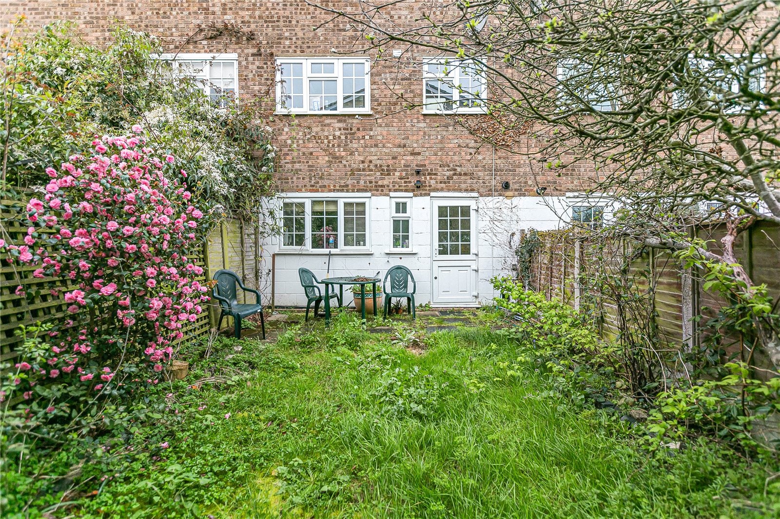 House Hawksway in Borough of Spelthorne