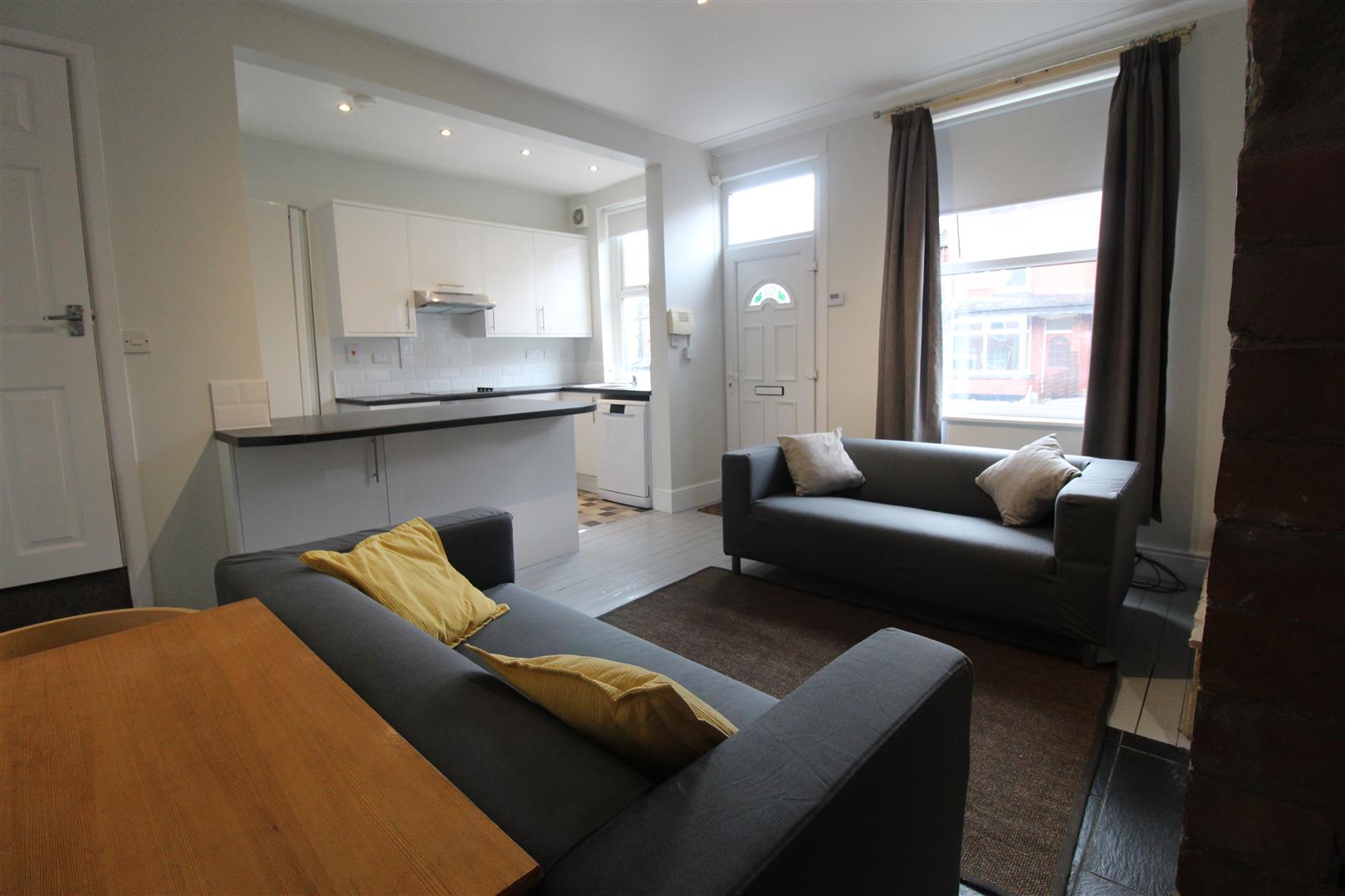 Room Argie Road in Leeds