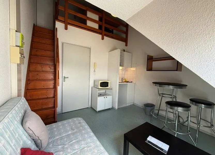 Flat Rue Édouard Vaillant in Tours