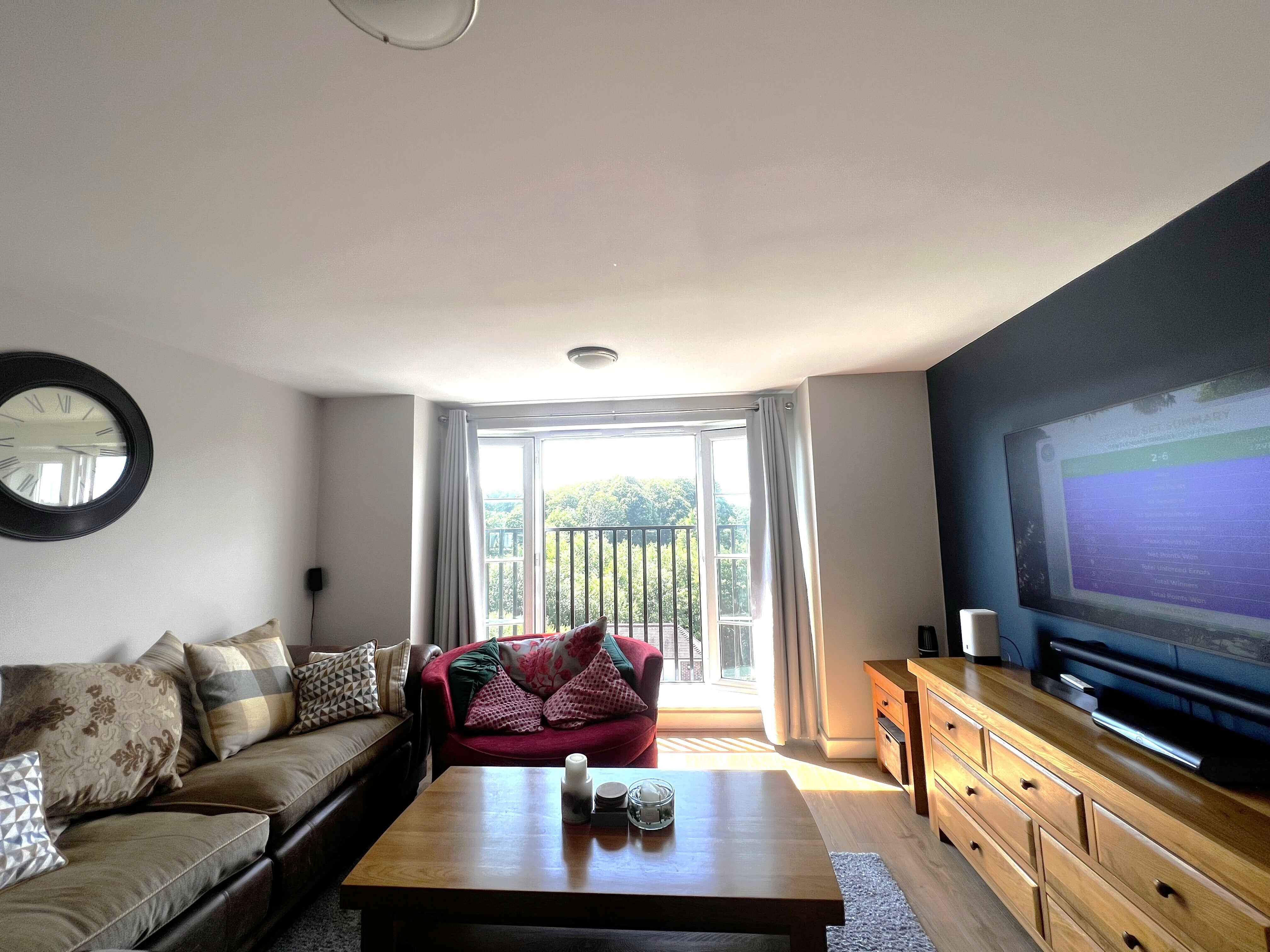 Flat Highbank in Mid Sussex